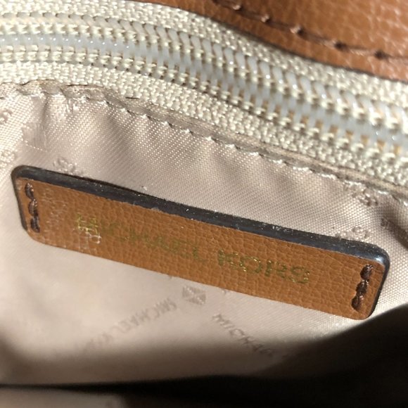 Michael Kors Mott Medium Messenger Leather Satchel Crossbody Handbag - Picture 12 of 14